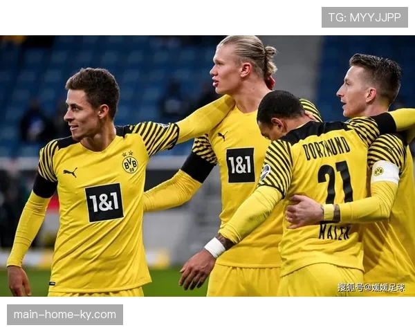 多特蒙德攻强守弱特点鲜明 进球多失球也多成双刃剑 多特蒙德攻强守弱特点鲜明 进球多失球也多成双刃剑